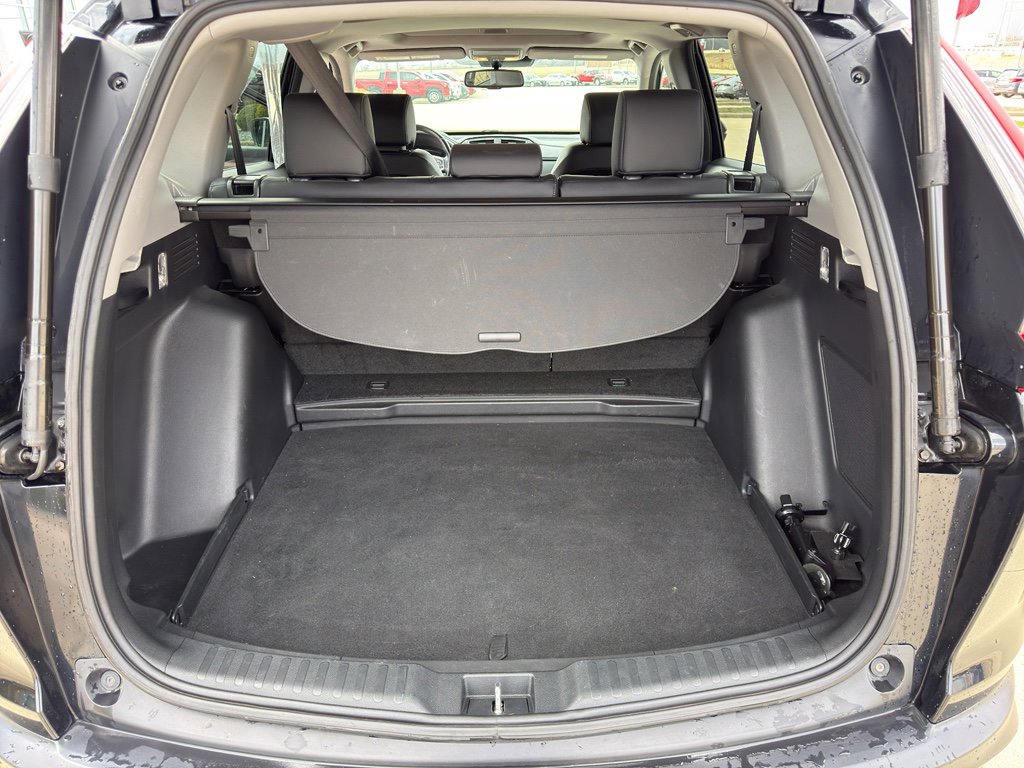 Used 2018 Honda CR-V Touring image 17