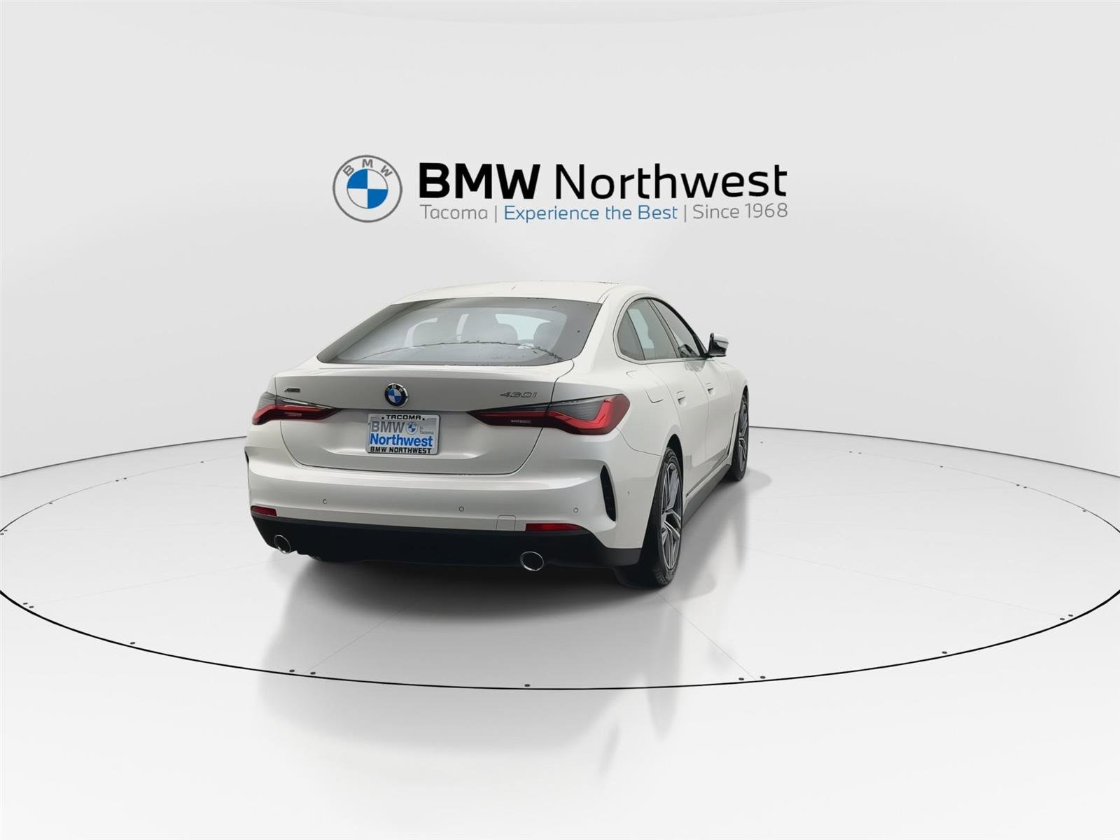 Used 2025 BMW 430i xDrive w/ Parking Assistance Package AWD/4WD image 2