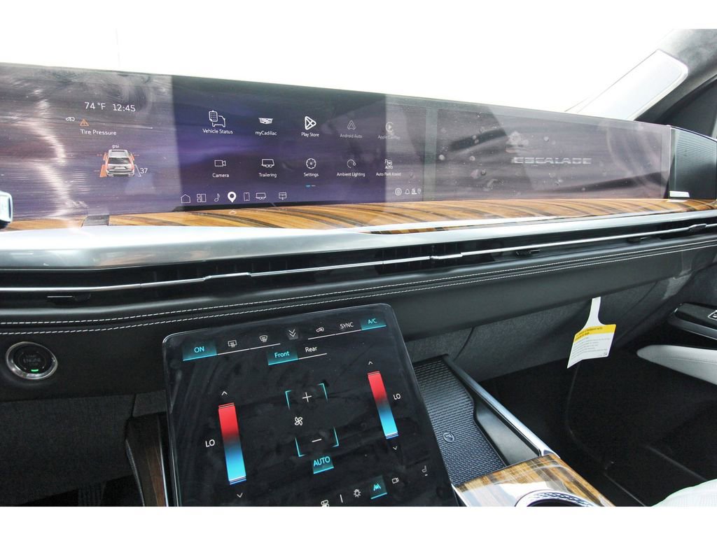 Used 2026 Cadillac Escalade ESV Platinum Luxury w/ LPO, Floor Liner Package AWD/4WD image 17