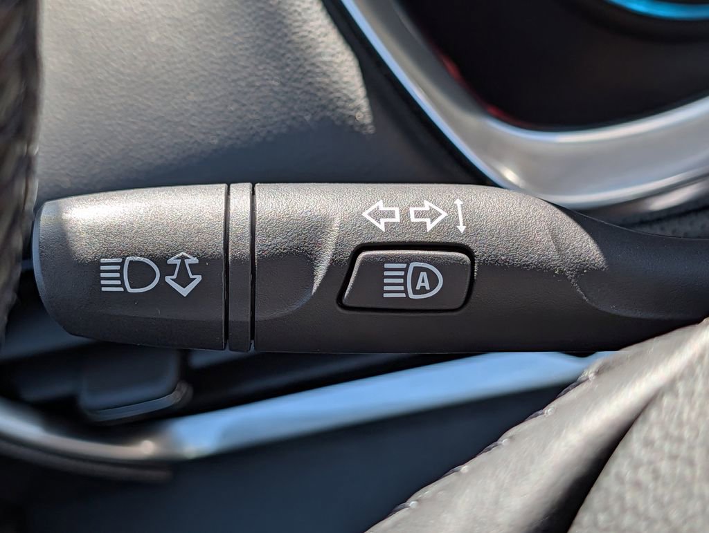 Used 2018 Chevrolet Traverse Premier w/ Redline Edition AWD/4WD image 49