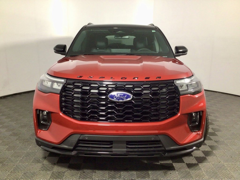 New 2025 Ford Explorer ST-Line w/ Premium Package image 5