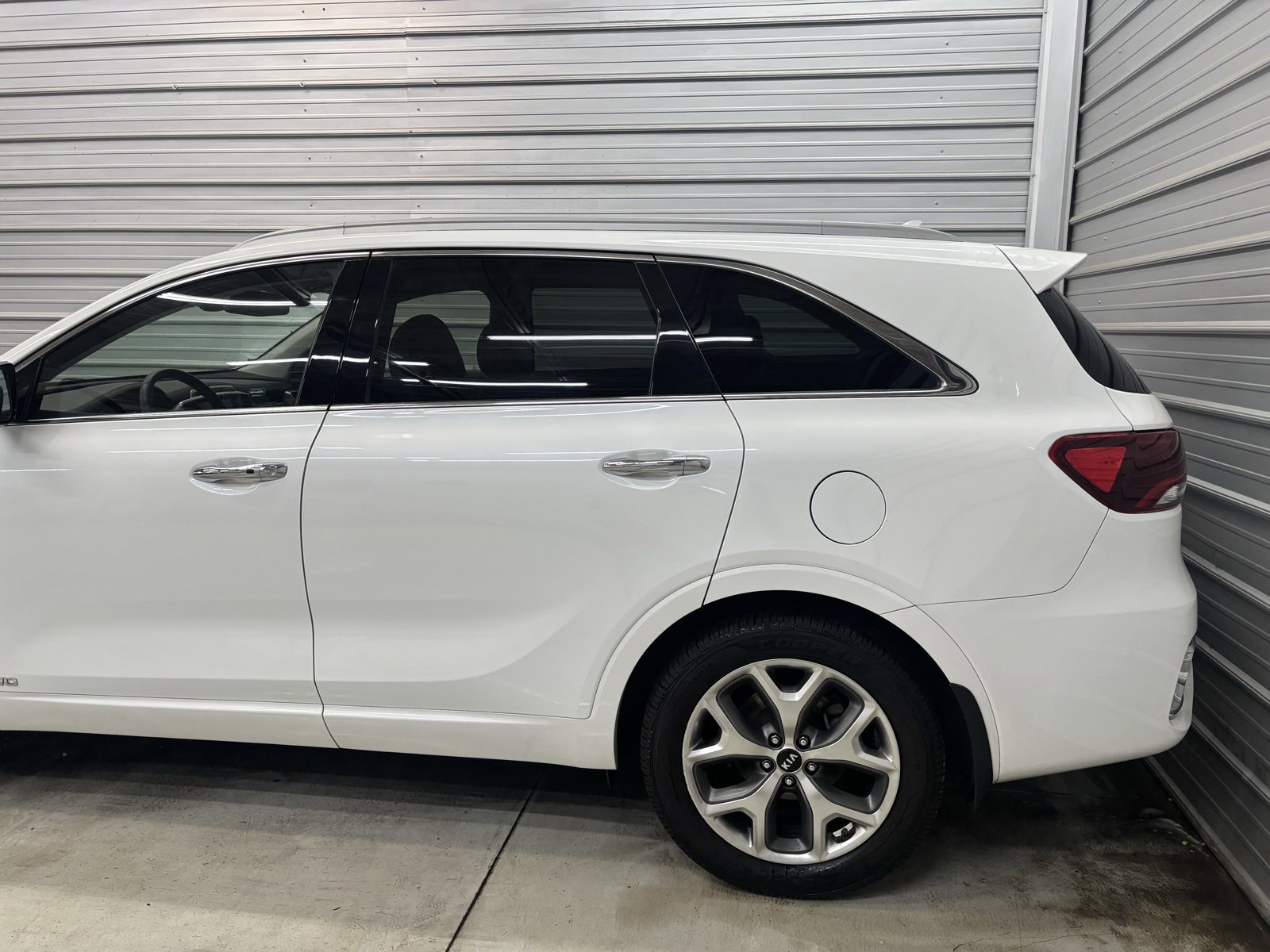 Used 2020 Kia Sorento SX image 5