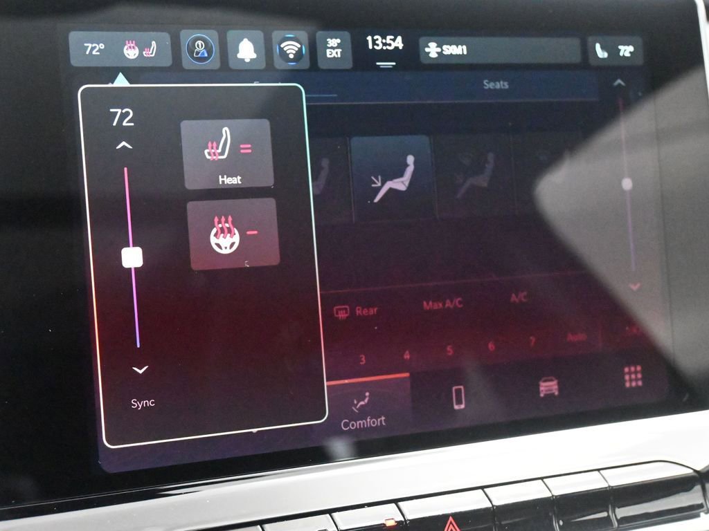 New 2026 Jeep Compass Latitude w/ Sun and Sound Group image 27