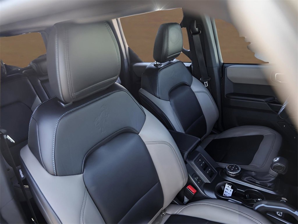 Used 2024 Ford Bronco Wildtrak image 31