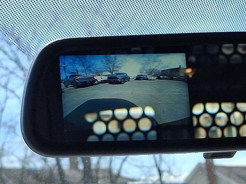 Used 2024 GMC Savana 2500 w/ Driver Convenience Package image 18