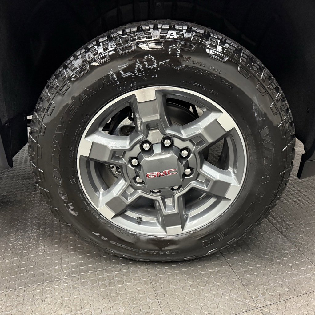 New 2026 GMC Sierra 2500 SLT w/ SLT Premium Package image 13