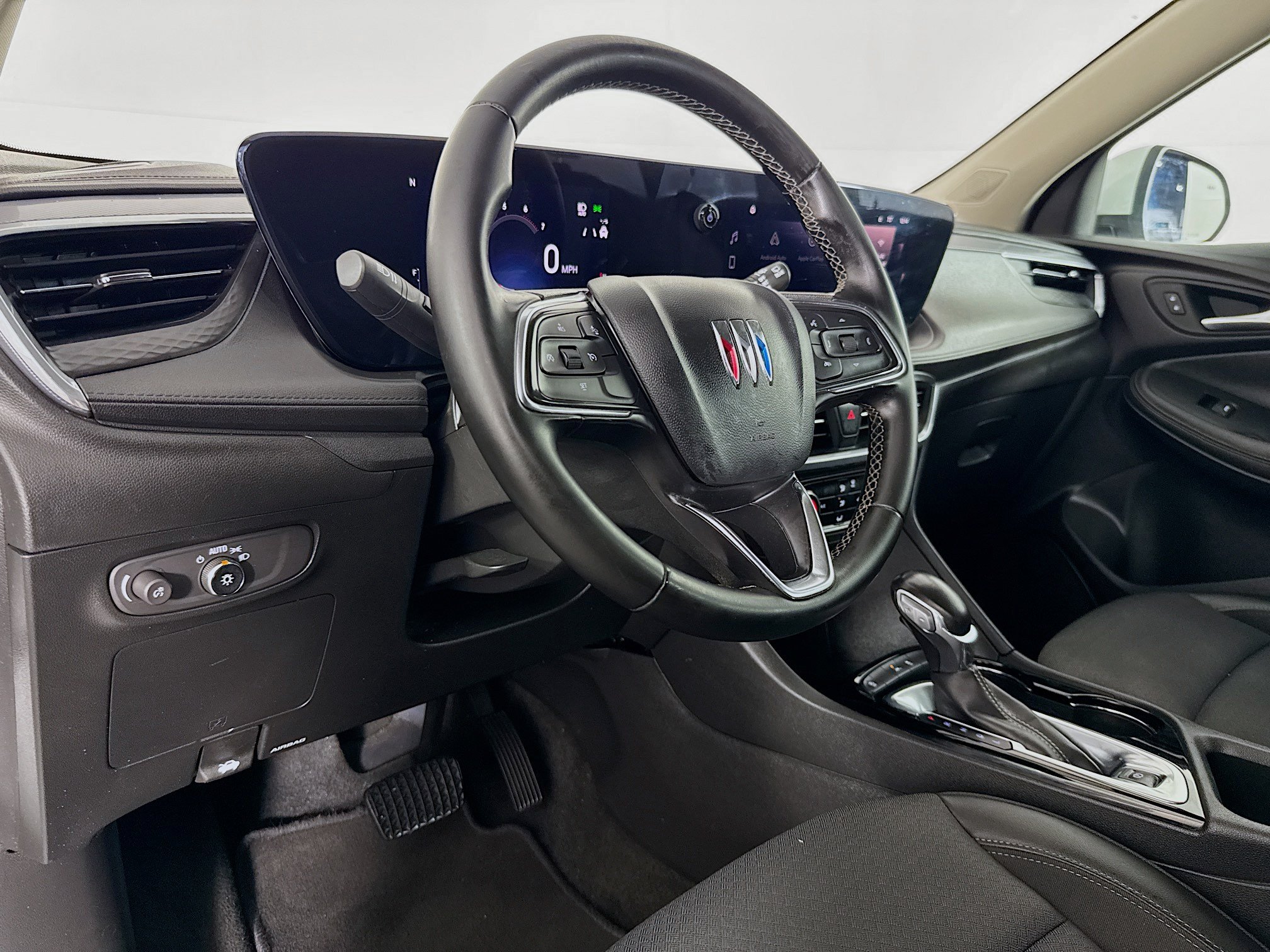 Used 2024 Buick Encore GX Preferred FWD image 22