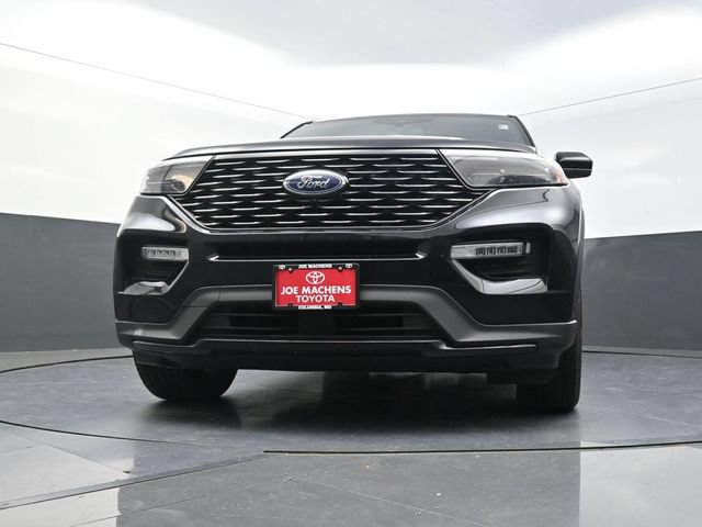 Used 2022 Ford Explorer ST-Line AWD/4WD image 32
