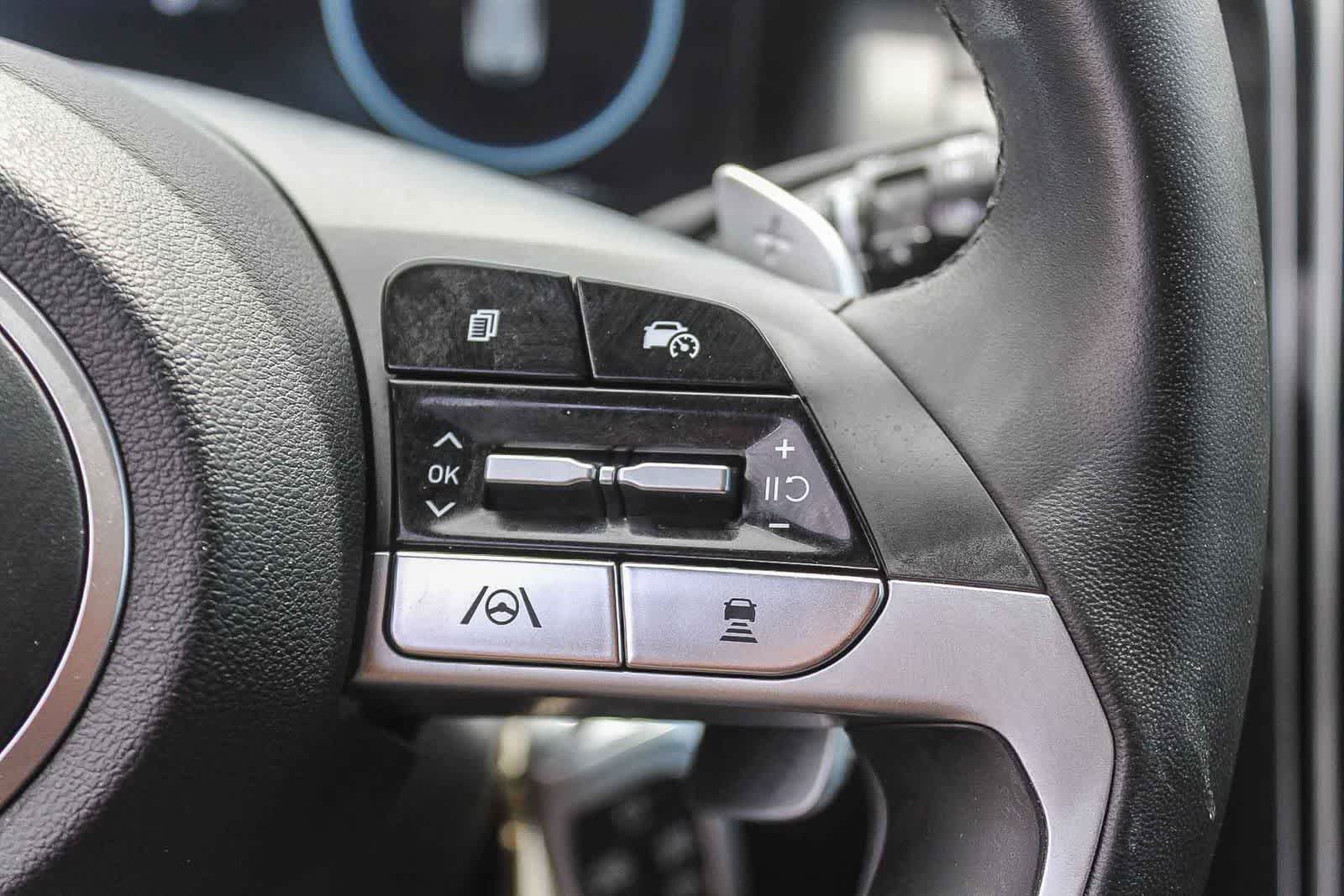 Certified 2023 Hyundai Tucson Limited AWD/4WD image 34