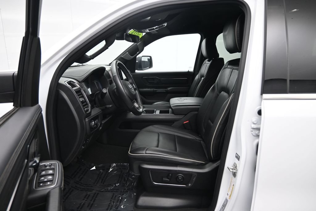 Used 2024 RAM 1500 Limited AWD/4WD image 22