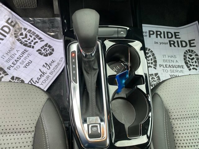 Used 2025 Chevrolet Trax LT FWD image 16