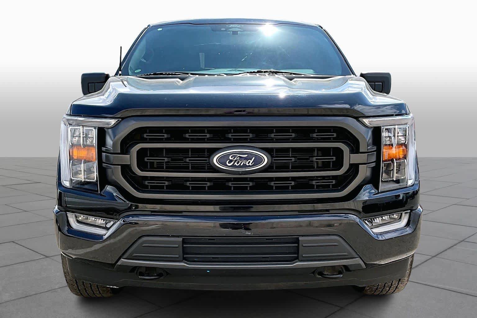 Certified 2022 Ford F150 XLT w/ Equipment Group 302A High AWD/4WD image 4