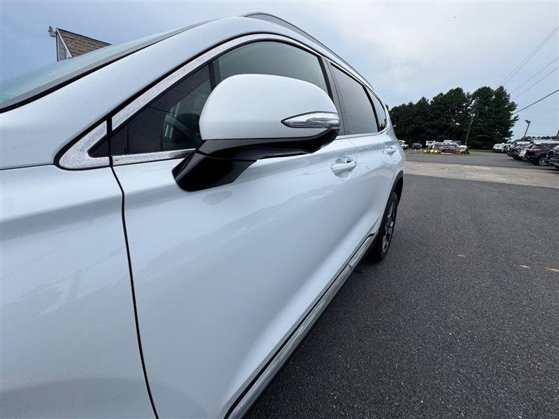 Used 2023 Hyundai Santa Fe Limited image 10