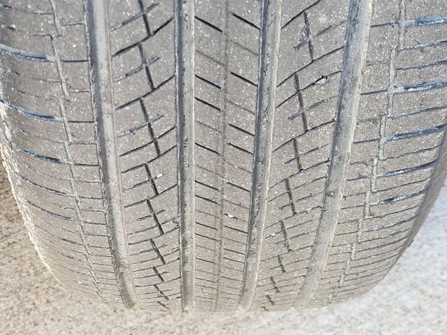 Used 2025 Hyundai Santa Fe SE FWD image 11