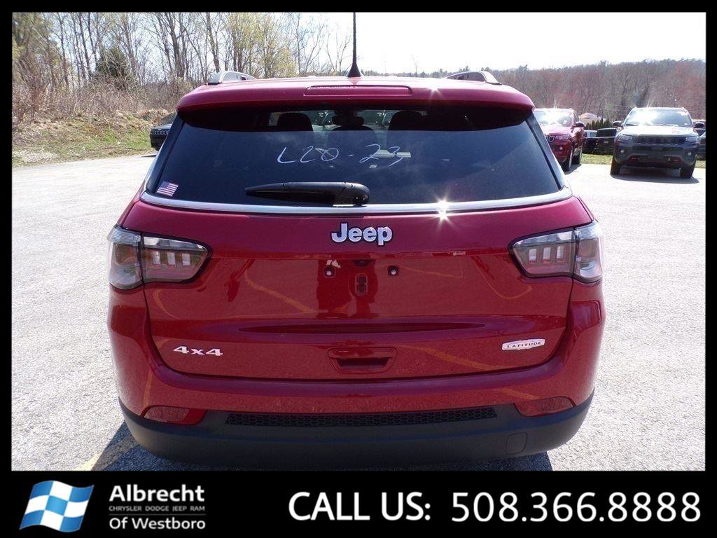 New 2023 Jeep Compass Latitude image 8