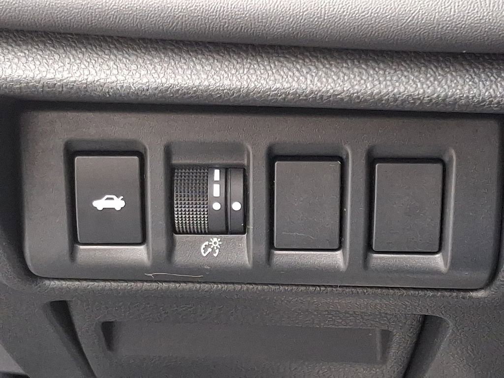 Certified 2025 Subaru Legacy Limited image 27