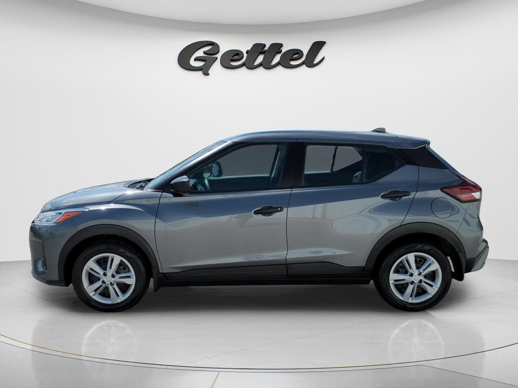 Certified 2025 Nissan Kicks Play S FWD image 8