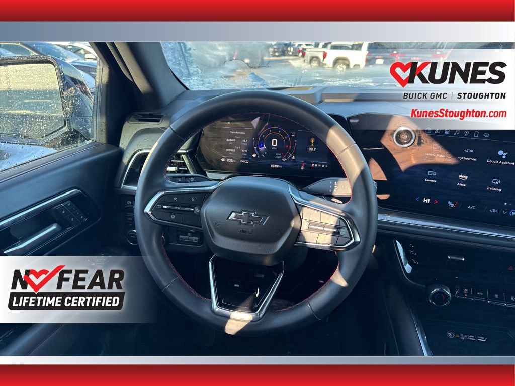 Used 2025 Chevrolet Suburban RST image 21