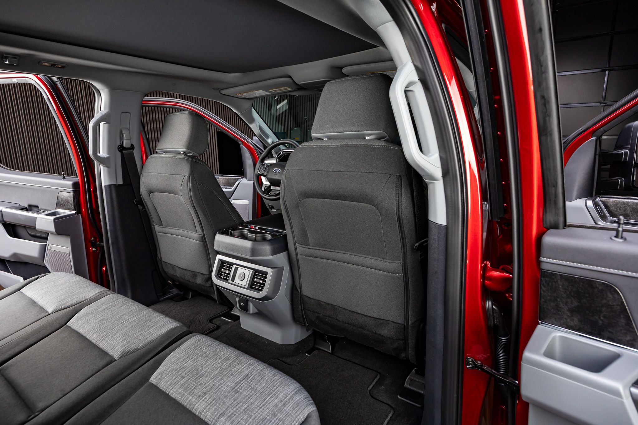 Used 2026 Ford F250 XLT w/ XLT Premium Package image 32