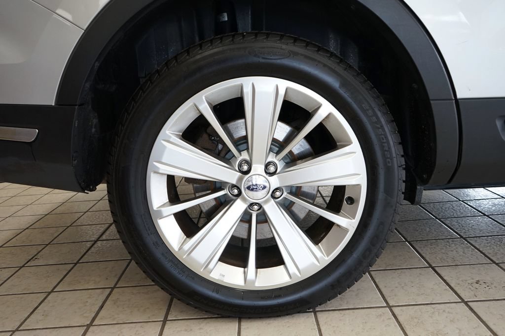Used 2019 Ford Explorer Limited w/ Class III Trailer Tow Package AWD/4WD image 60