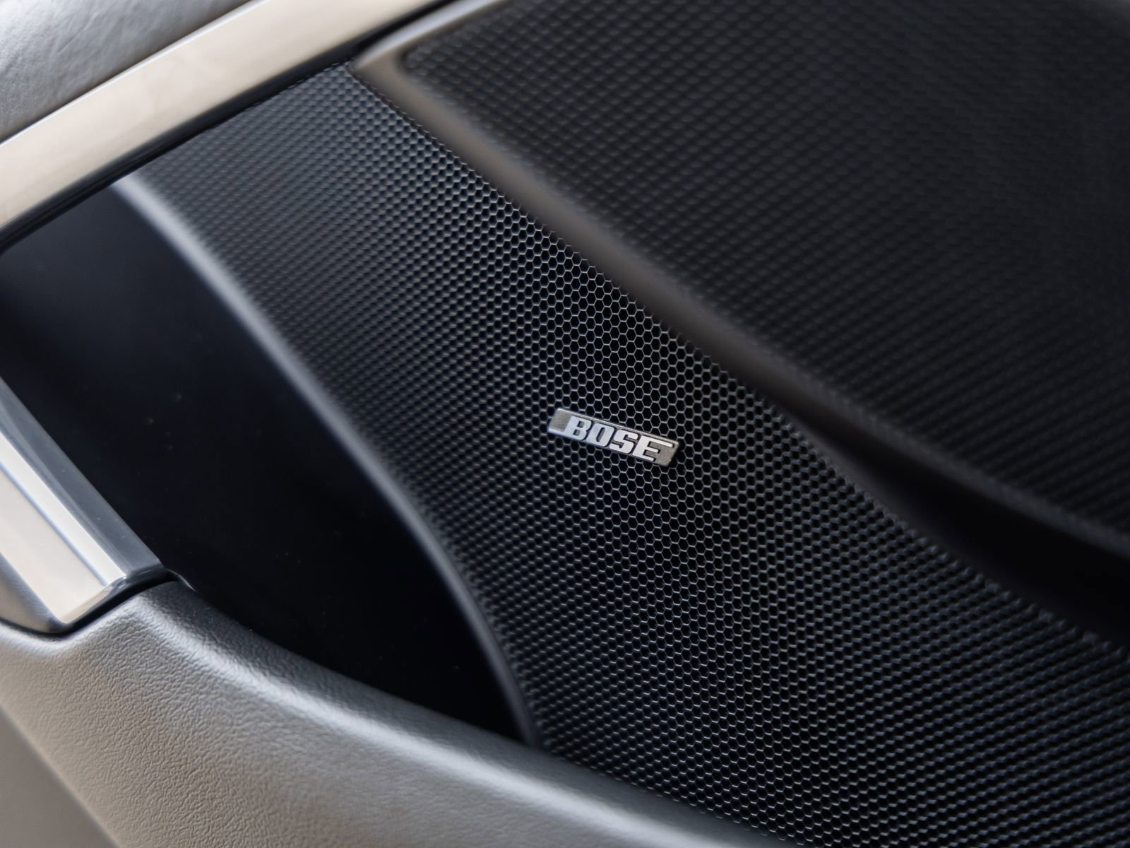 Used 2016 Porsche 911 Carrera GTS RWD image 32