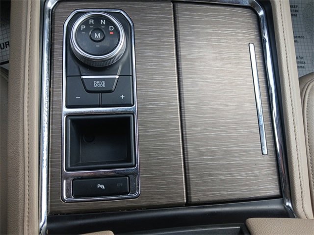 Used 2024 Ford Expedition Max Limited image 18