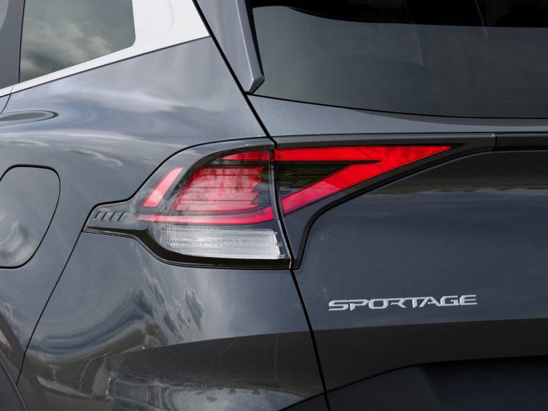 New 2025 Kia Sportage LX image 11