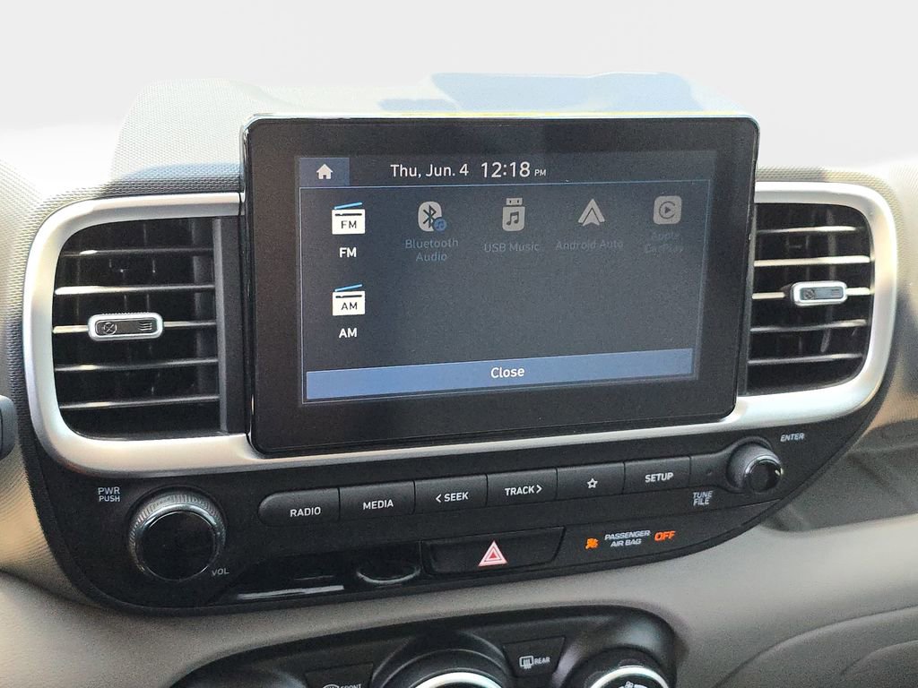 Used 2023 Hyundai Venue SEL FWD image 26