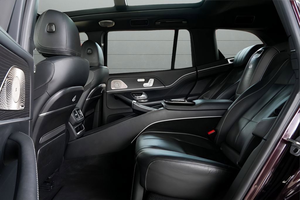 Used 2023 Mercedes-Benz Maybach GLS 600 4MATIC image 66