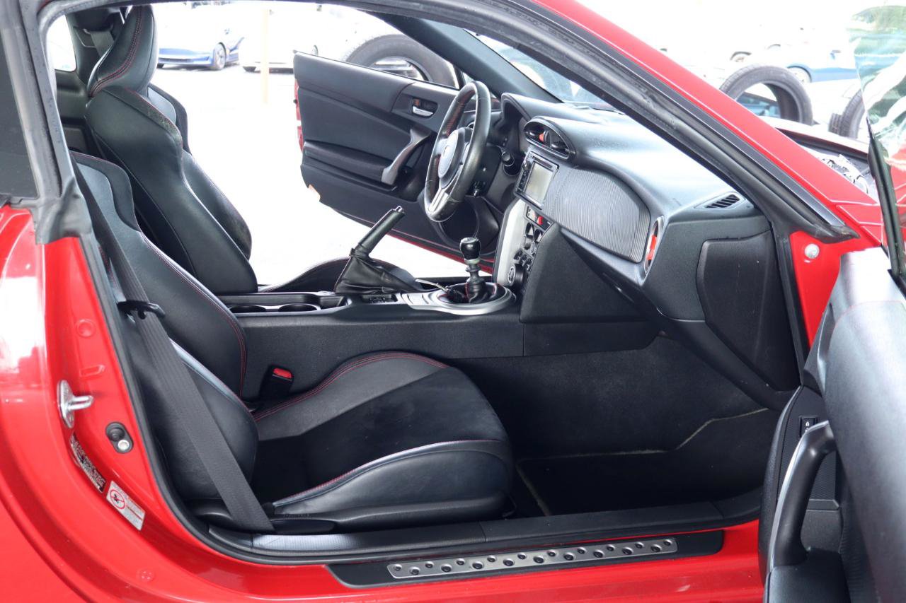 Used 2015 Subaru BRZ Limited RWD image 27