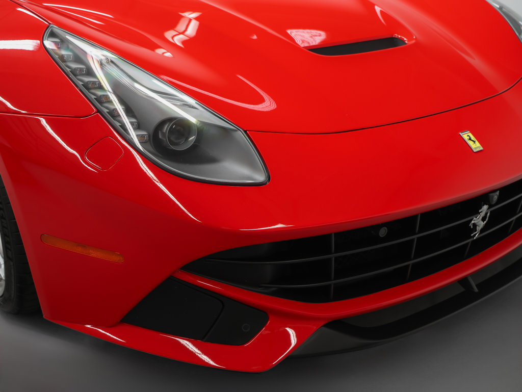 Certified 2017 Ferrari F12 Berlinetta RWD image 5