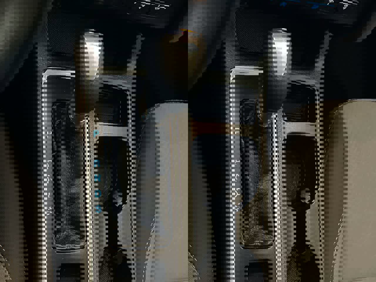 Used 2017 Ford Escape SE w/ Equipment Group 201A image 19