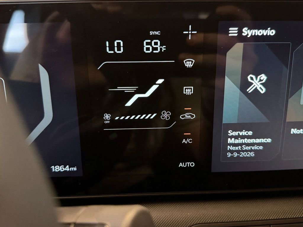 Used 2025 Kia K4 EX image 15