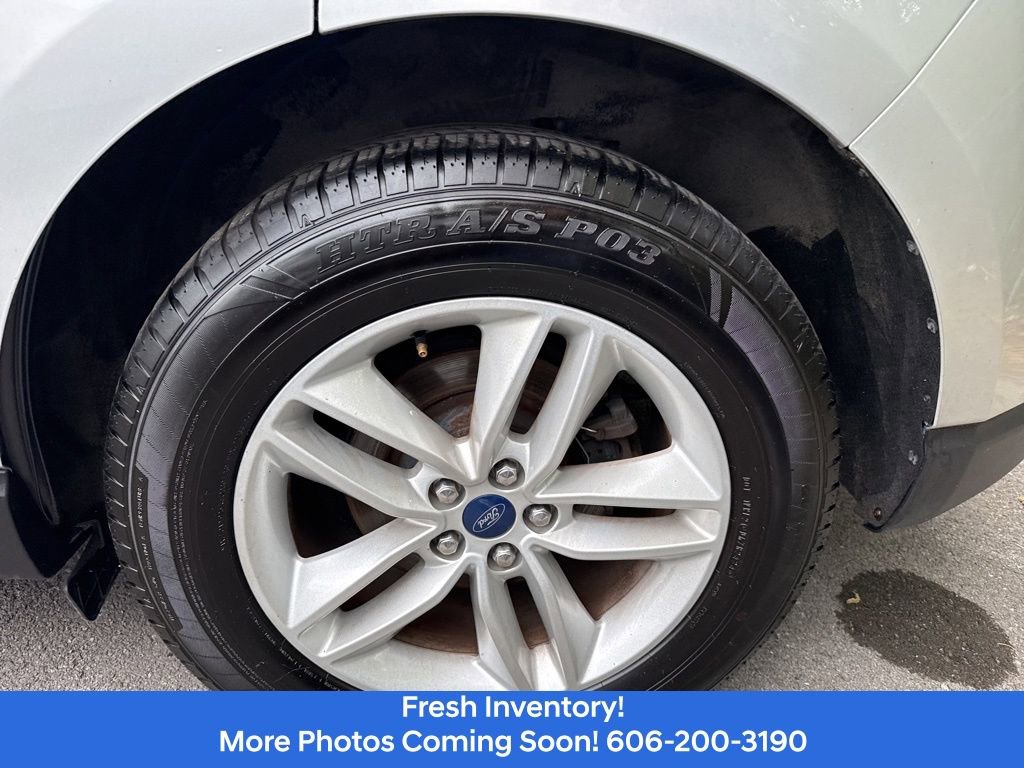 Used 2018 Ford Edge SEL w/ Equipment Group 201A AWD/4WD image 9