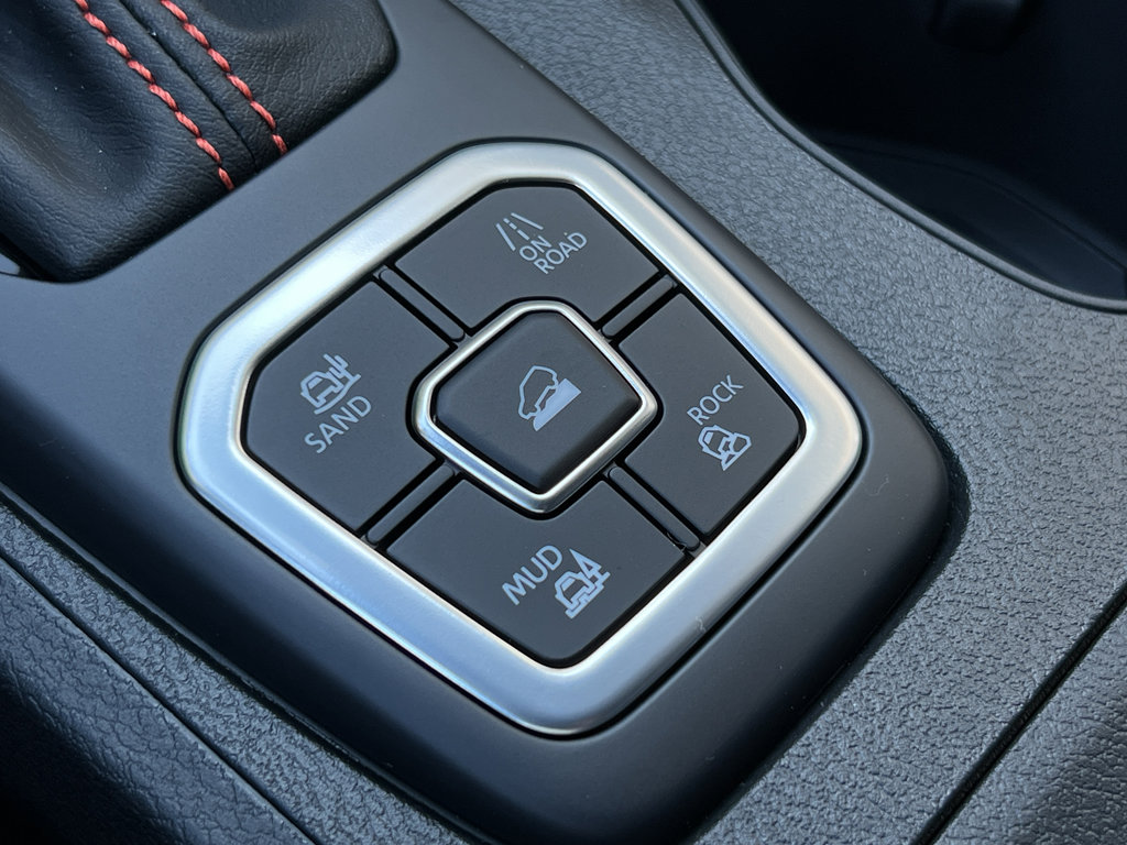 New 2026 Nissan Frontier PRO-4X w/ Pro-4x Convenience Package image 33