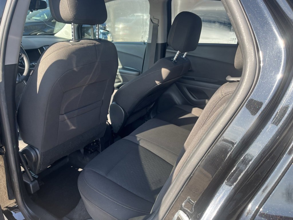 Used 2021 Chevrolet Trax LS w/ Tint and Cruise Package image 7