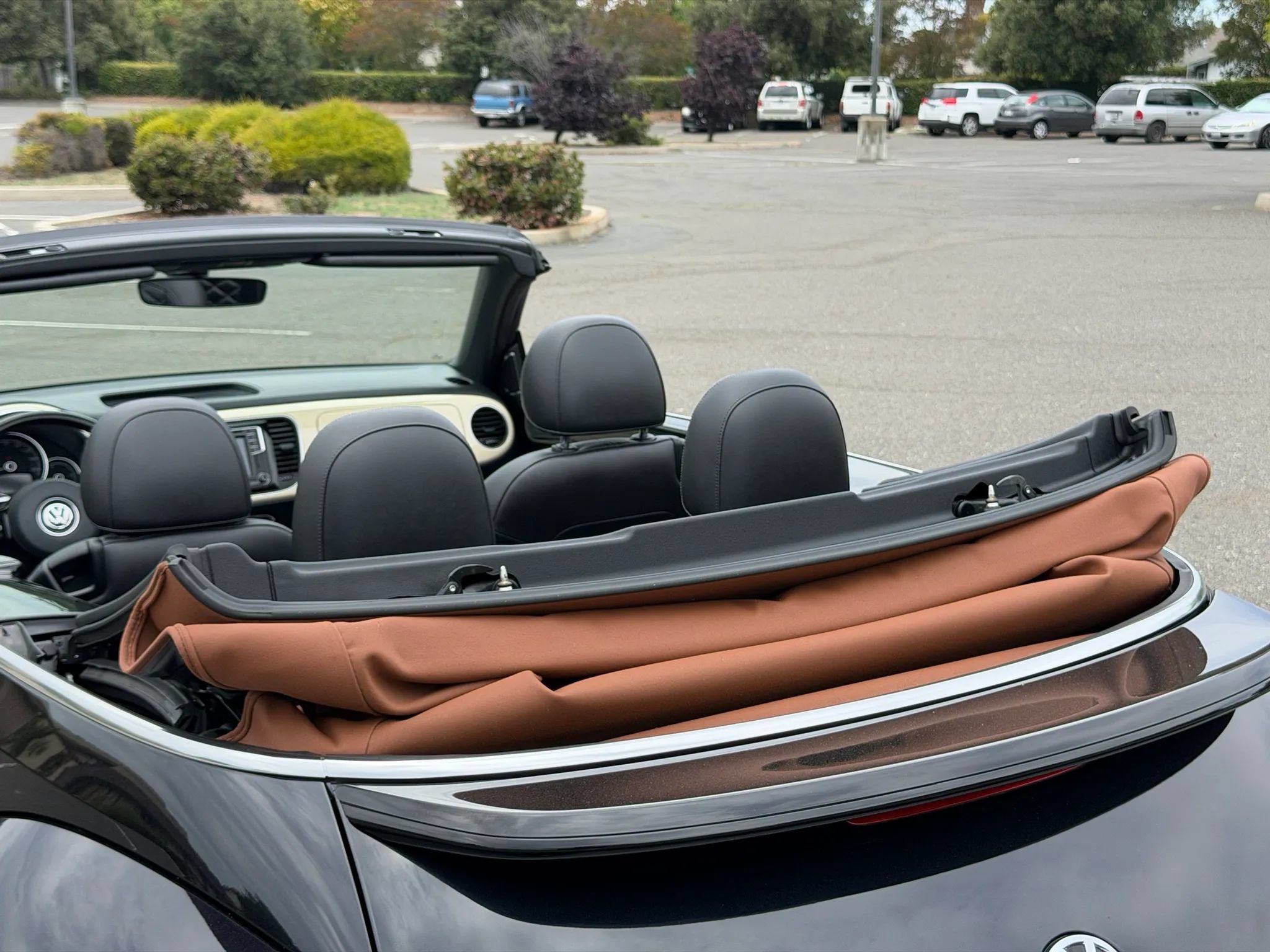 Used 2019 Volkswagen Beetle 2.0T Final Edition SEL FWD image 10