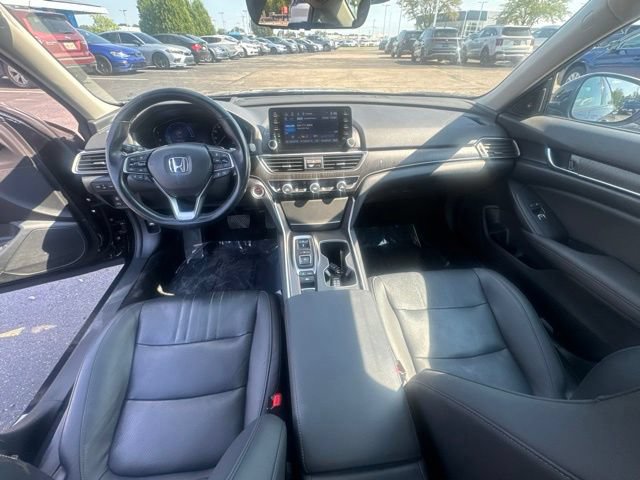 Used 2020 Honda Accord Touring image 15