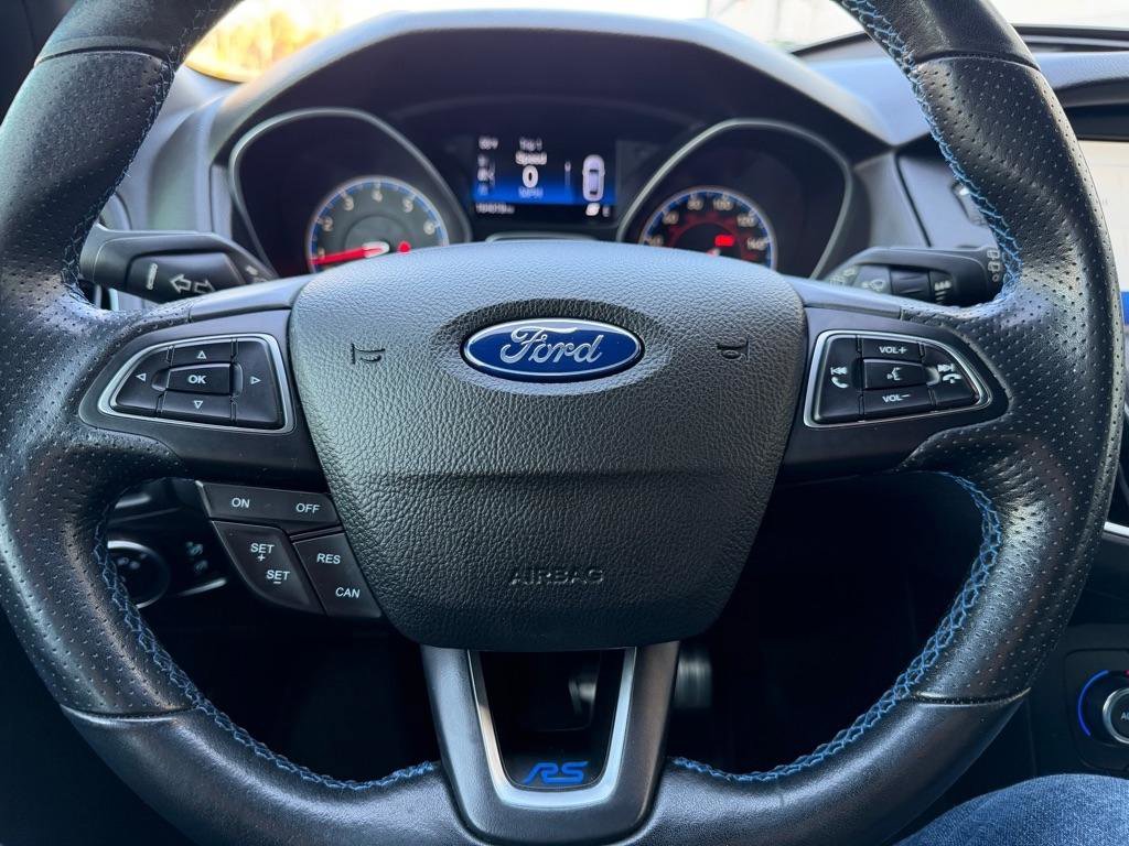 Used 2017 Ford Focus RS image 40