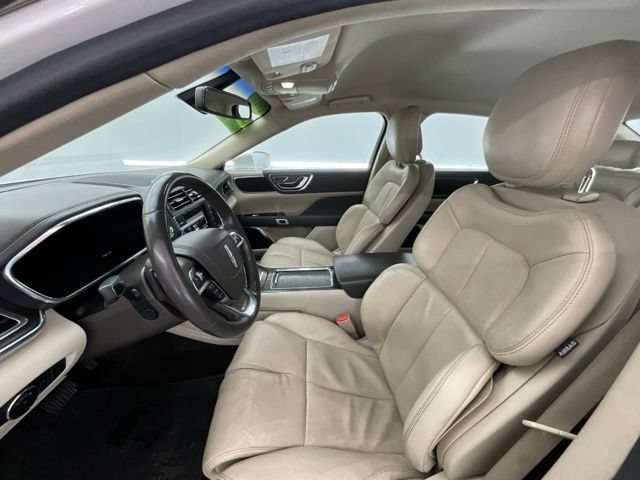 Used 2017 Lincoln Continental Select AWD/4WD image 14
