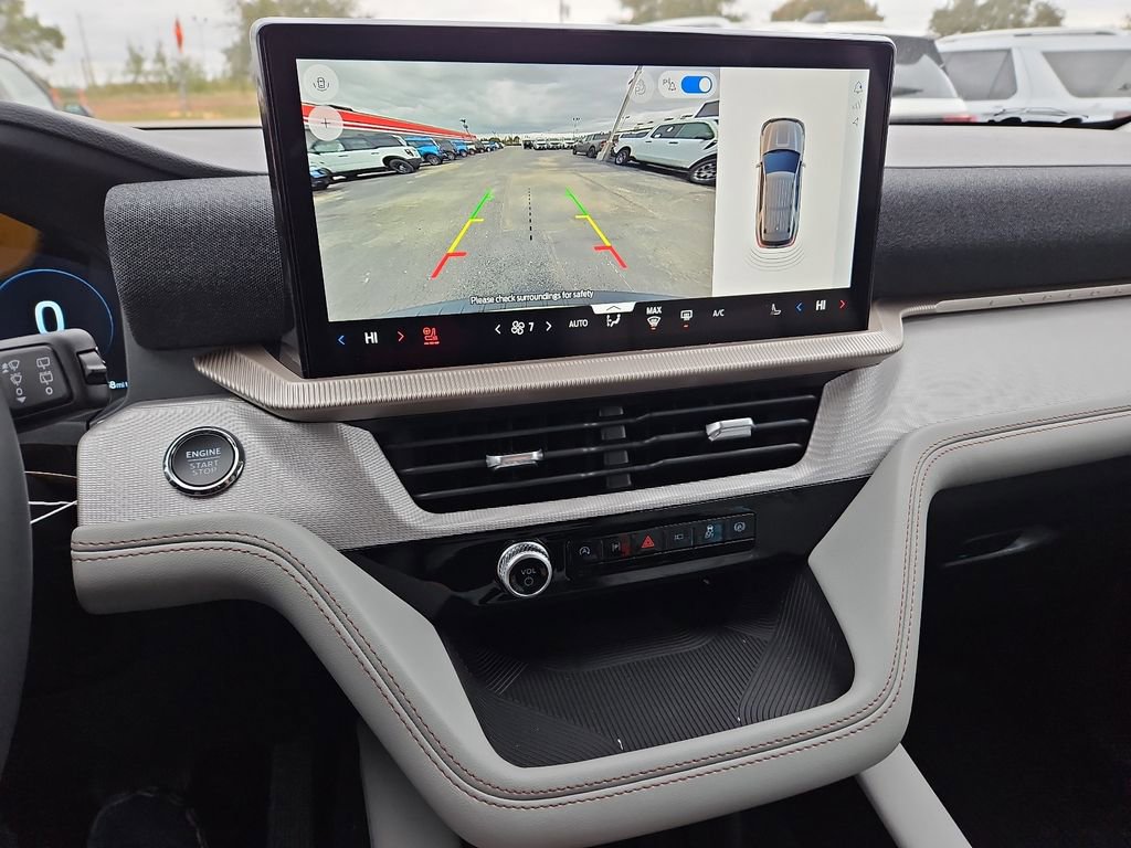 New 2026 Ford Explorer Active w/ Active Comfort Package image 24