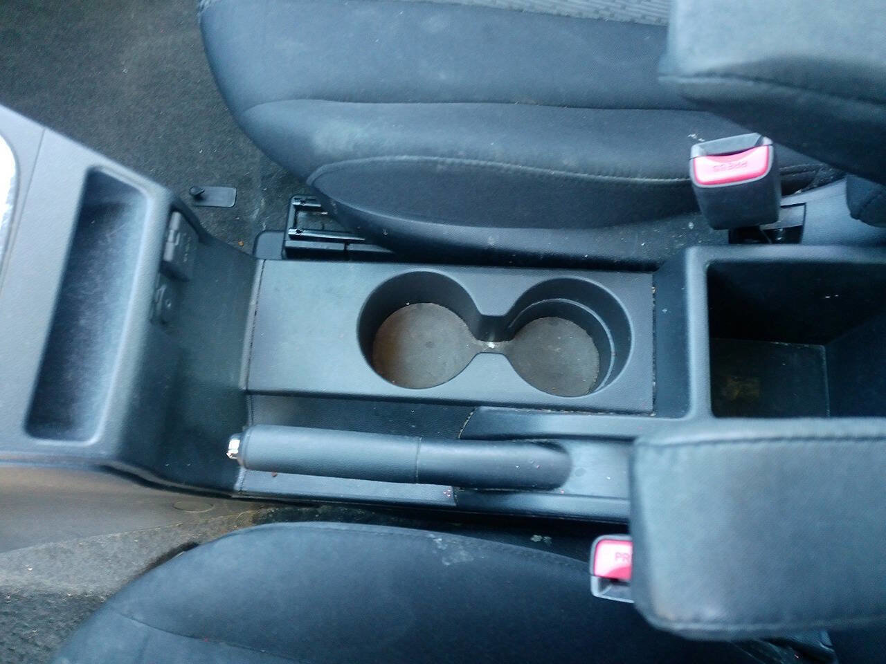 Used 2012 MAZDA MAZDA5 Sport FWD image 9