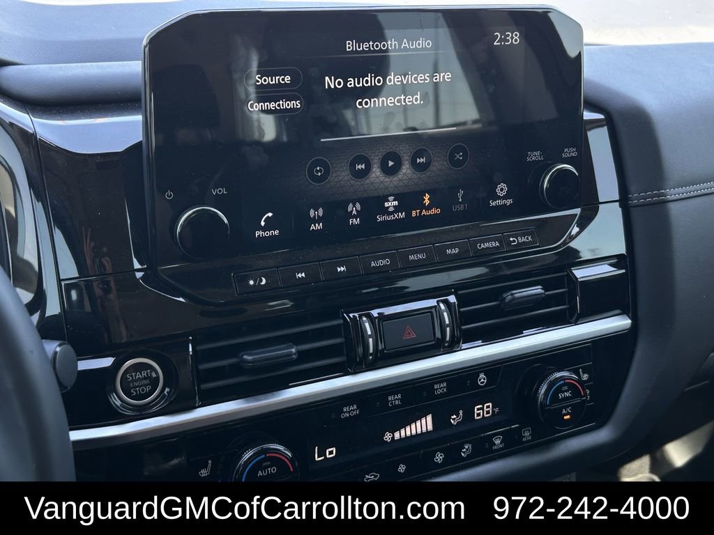 Used 2024 Nissan Pathfinder Platinum image 15