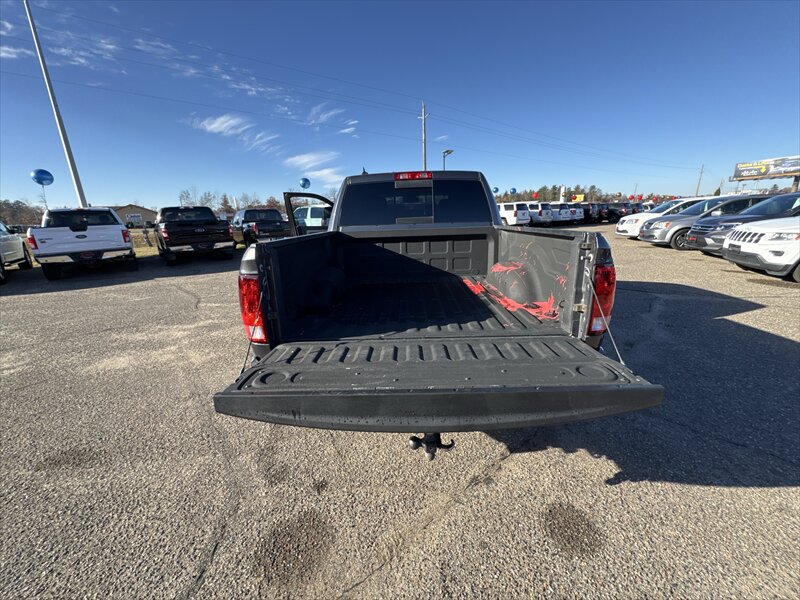 Used 2017 RAM 1500 Lone Star AWD/4WD image 7