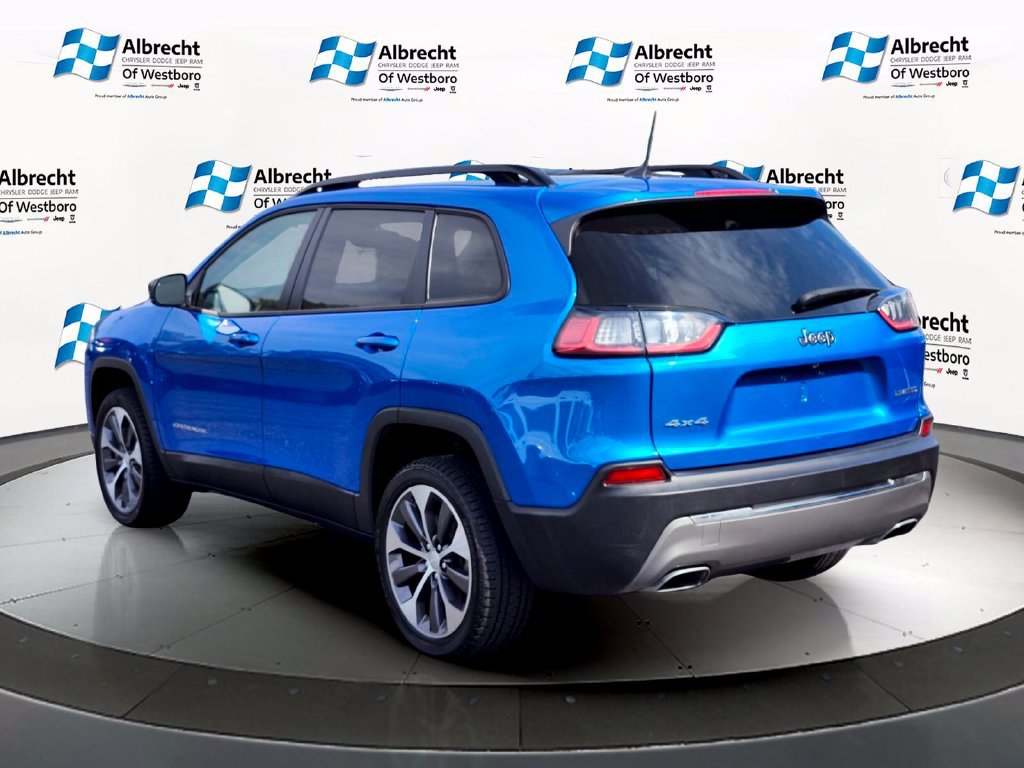 Used 2022 Jeep Cherokee Limited w/ Elite Package AWD/4WD image 3