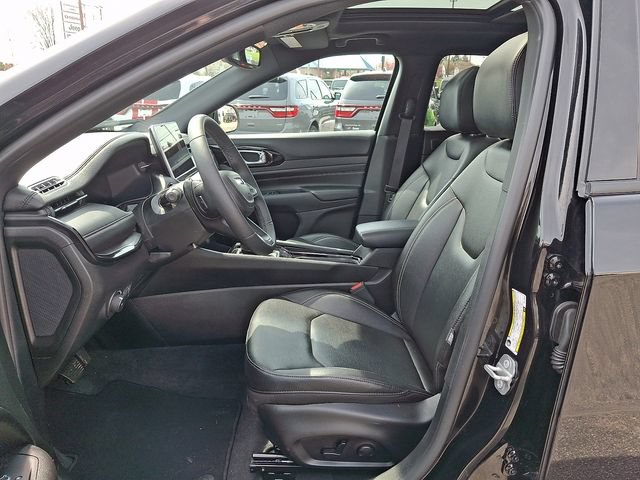Certified 2024 Jeep Compass Limited w/ High Altitude Package AWD/4WD image 14