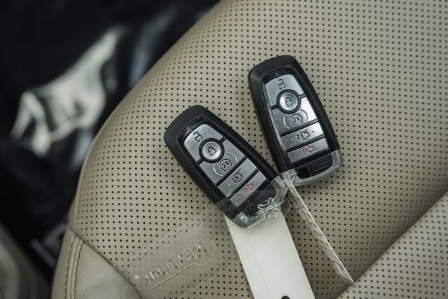 Used 2020 Ford Escape SEL FWD image 46