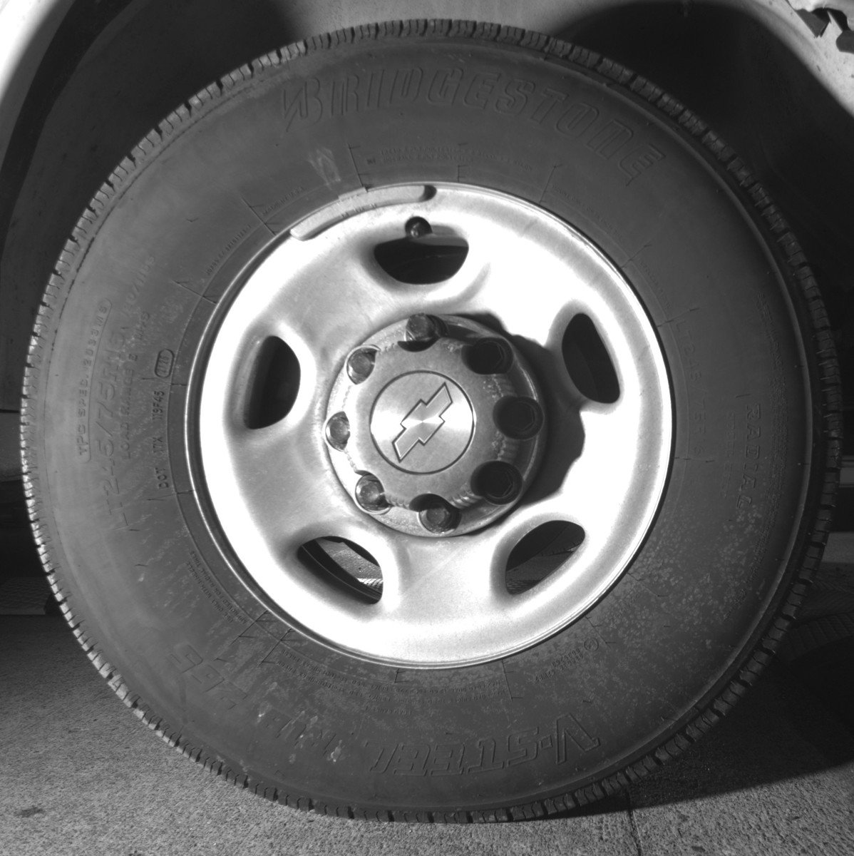 Used 2025 Chevrolet Express 3500 LT w/ LT Preferred Equipment Group image 13