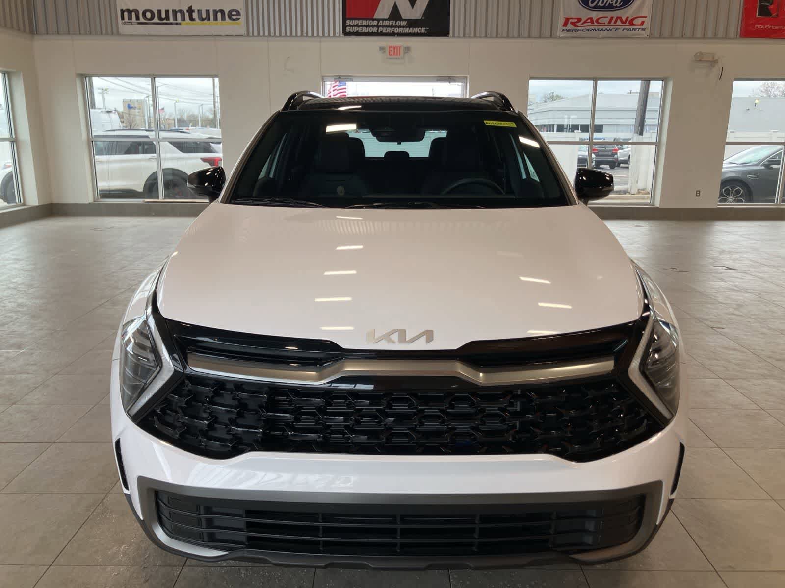 Used 2024 Kia Sportage X-Line w/ X-Line Premium Package image 2