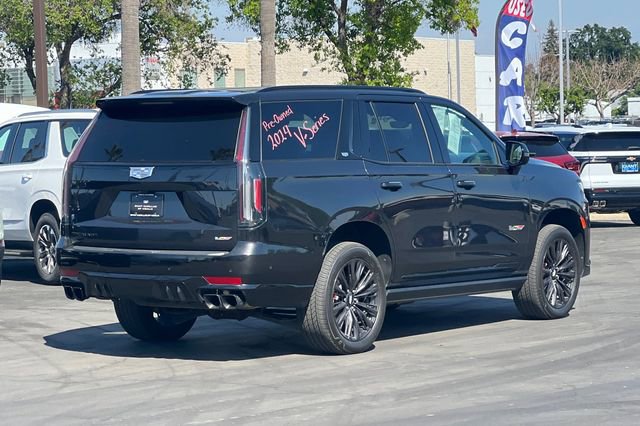 Used 2024 Cadillac Escalade V w/ LPO, ONYX Package image 4